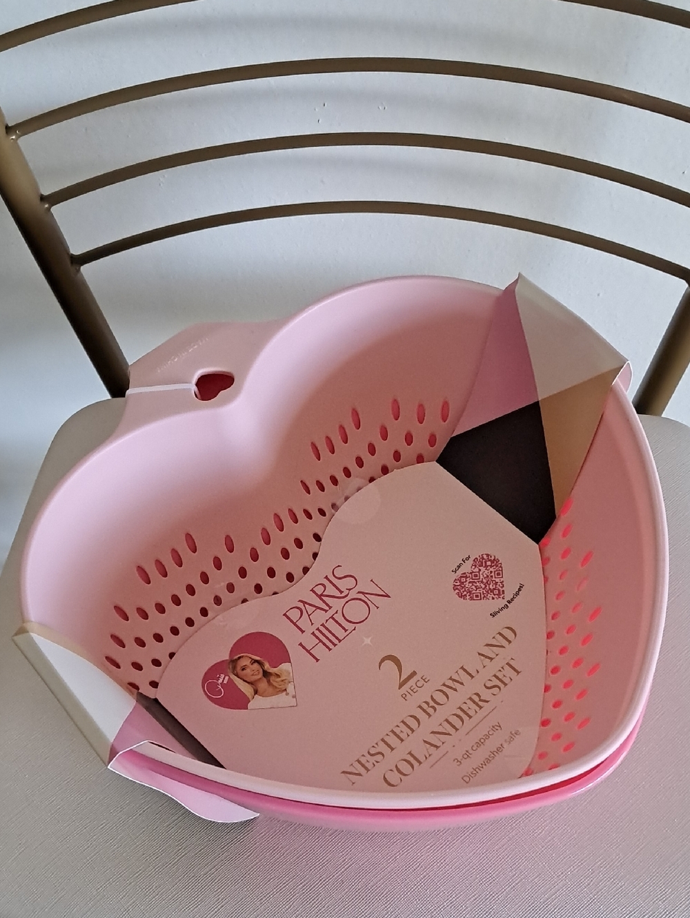 Paris Hilton Light Pink Heart-Shaped Nested Bowl & Colander Set